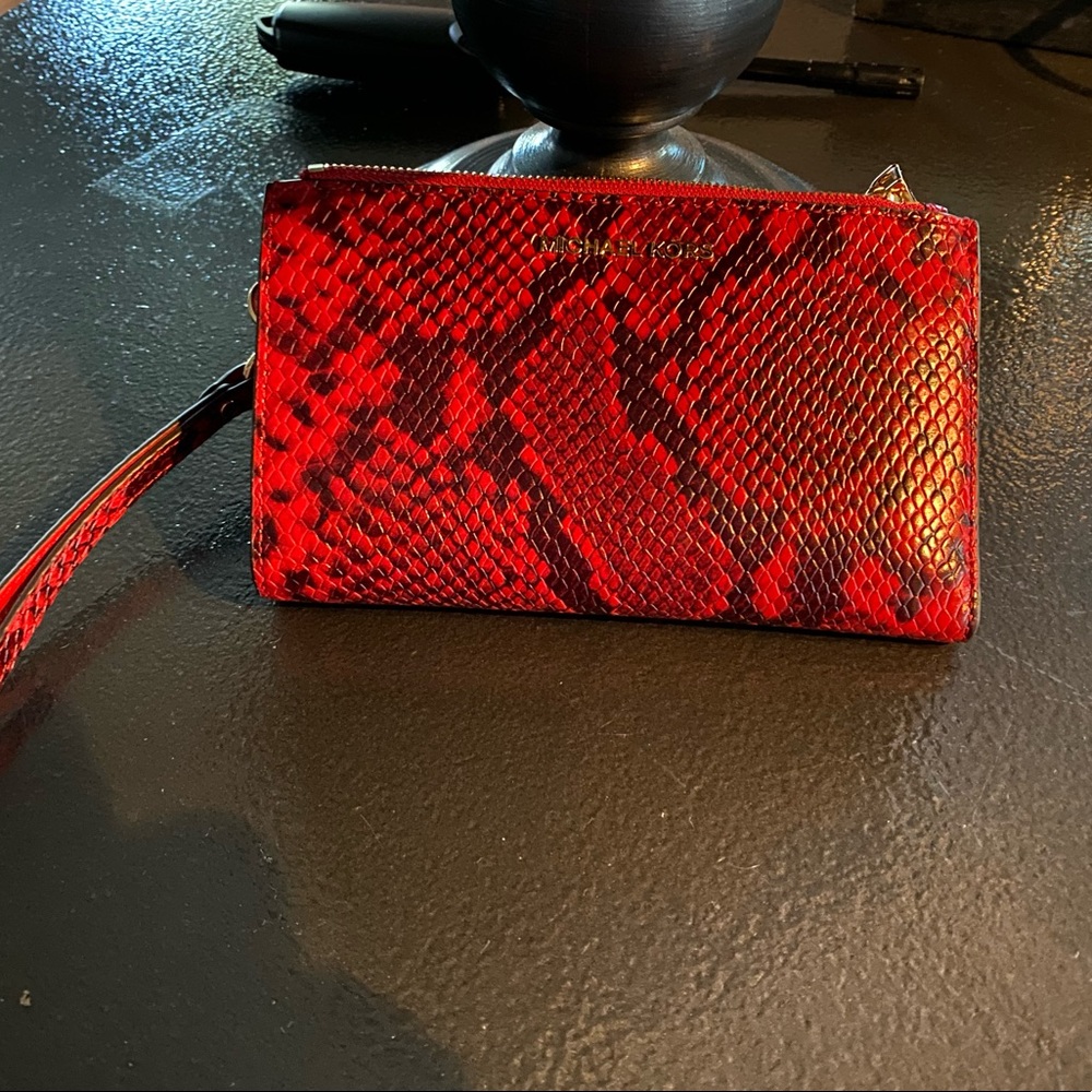 Brand new Michael Kors Wallet